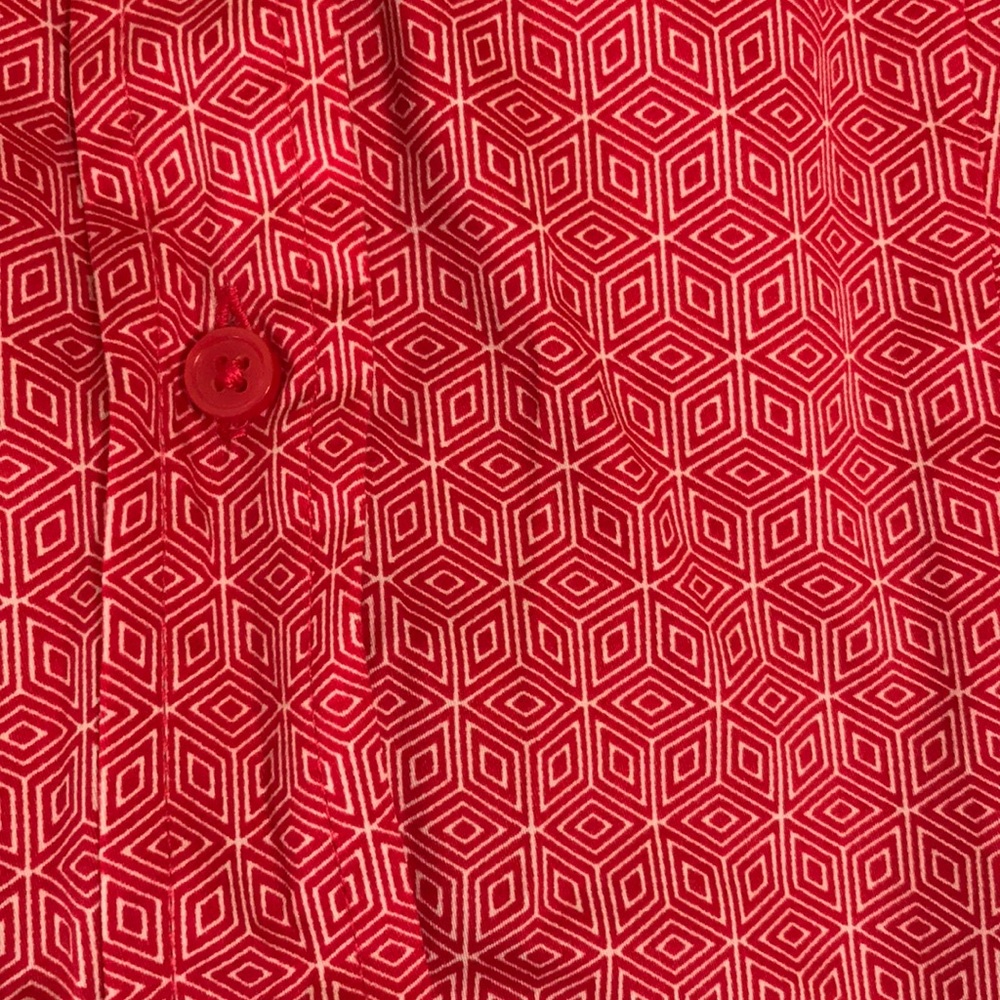 Pink geometric pattern shirt size Small NWT - Picture 2 of 5